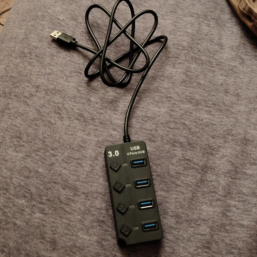 3.0 USB 4 ports hub For Charger. 3FT Cable